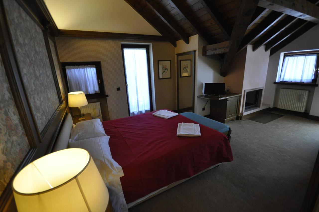 Hotel La Lepre Bianca Gallio Bagian luar foto